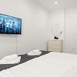 Shiny Homes - Elegant Apartment Bielefeld