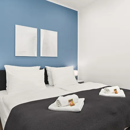 Shiny Homes - Elegant Apartman Bielefeld