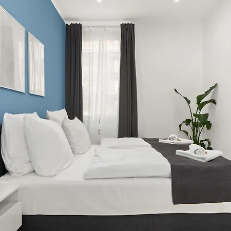 Shiny Homes - Elegant Bielefeld