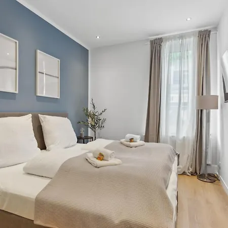 Shiny Homes - Elegant Bielefeld