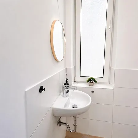 Shiny Homes - Elegant Apartamento