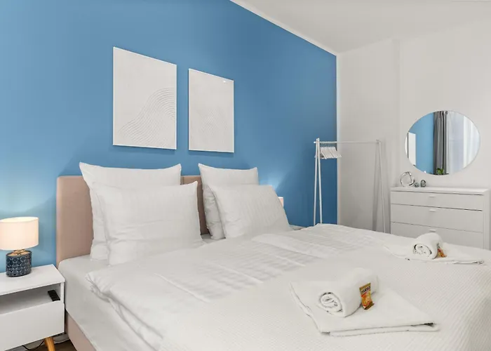 Shiny Homes - Elegant Daire