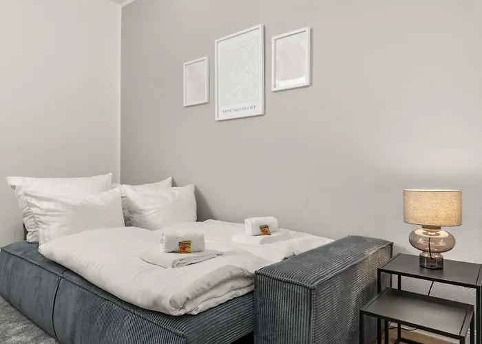 Shiny Homes - Elegant Apartamento